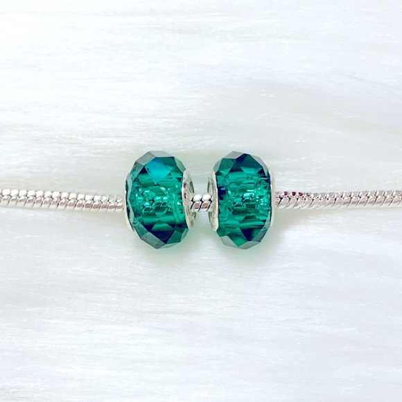 925 Silver Green Spacer Glass Beads - Picture 2 of 5